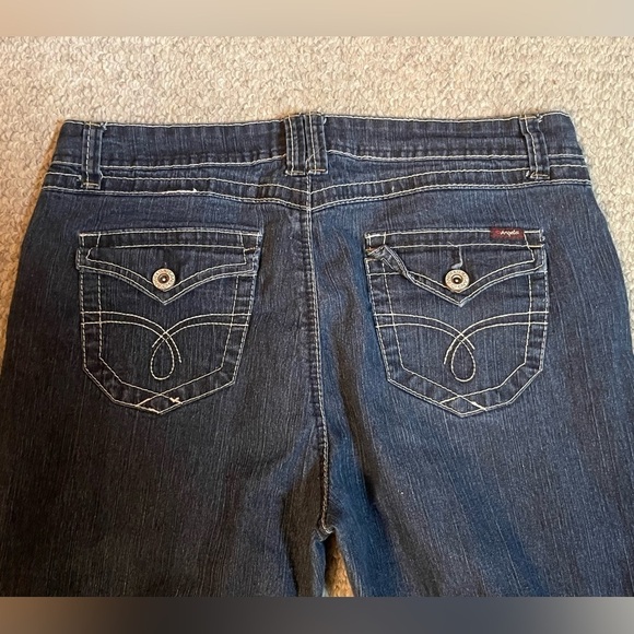 Women's Angels Jeans Size 14 Blue Denim Capris - Picture 9 of 12
